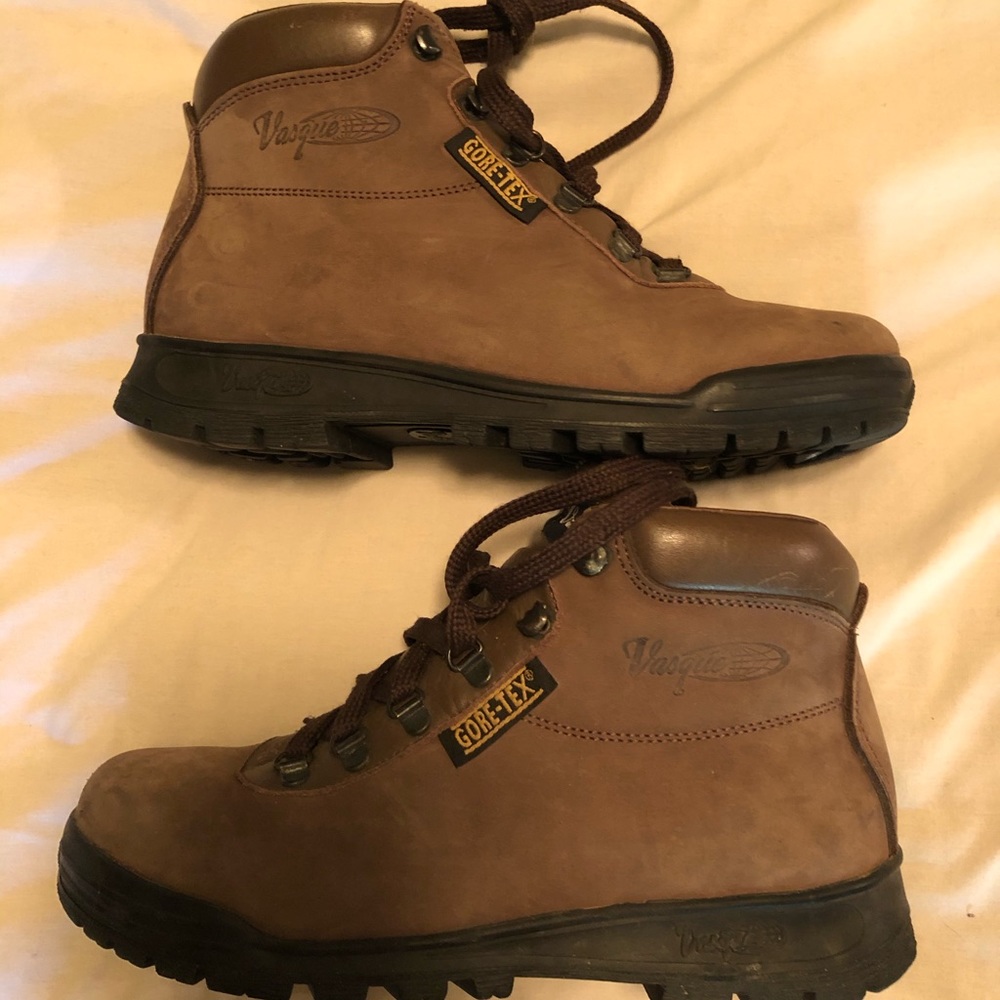 Vasque hiking boots 8.5 women